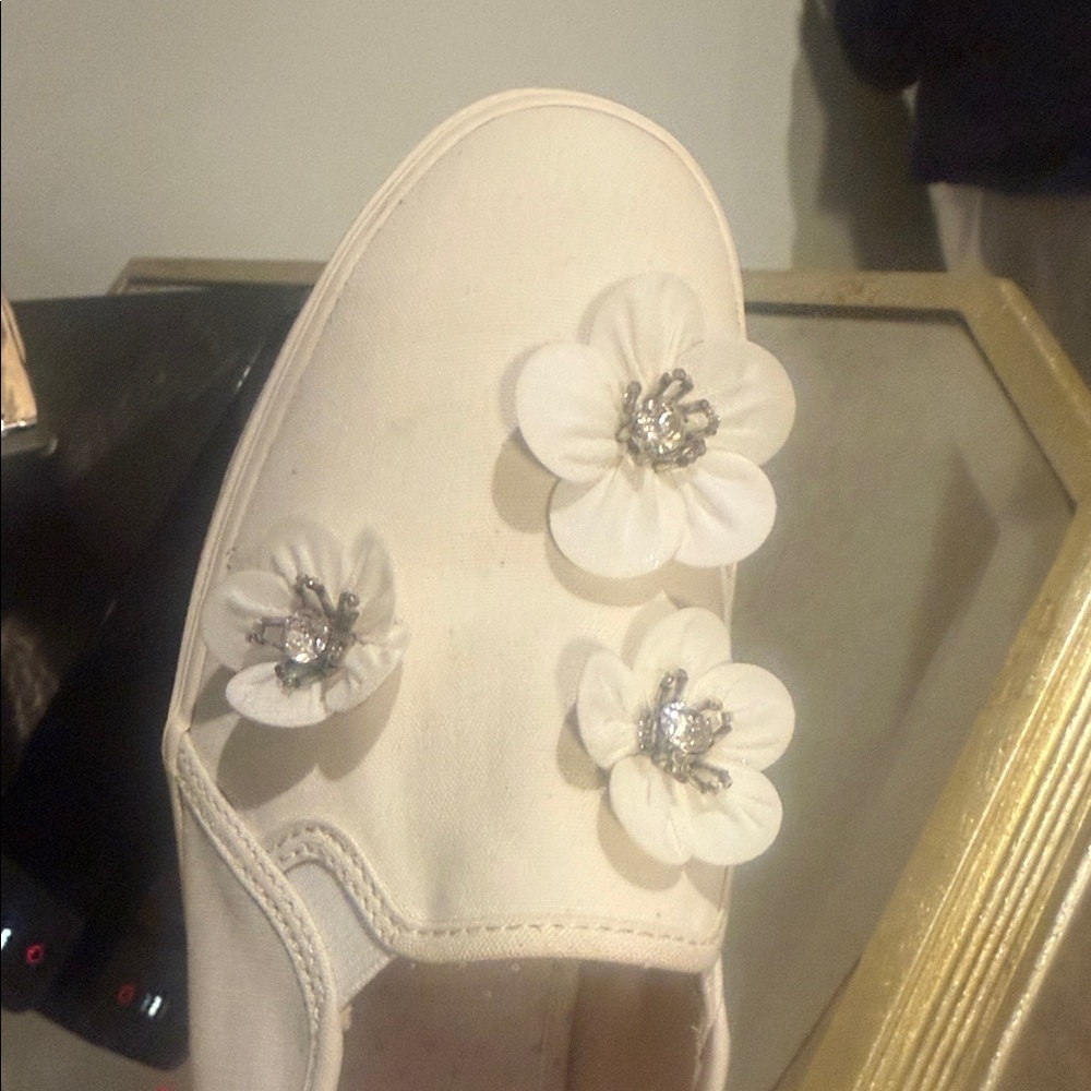 Keds White Floral Embellished Loafers - Picture 4 of 4